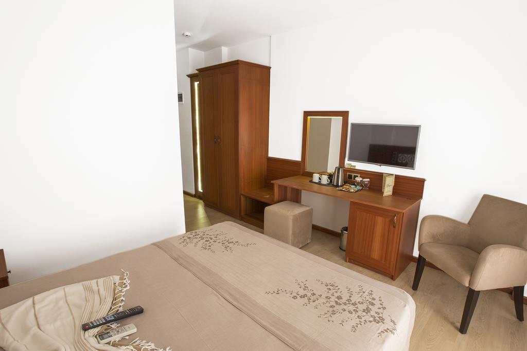 Hotel Lotus Spa&Sport Akyaka חדר תמונה